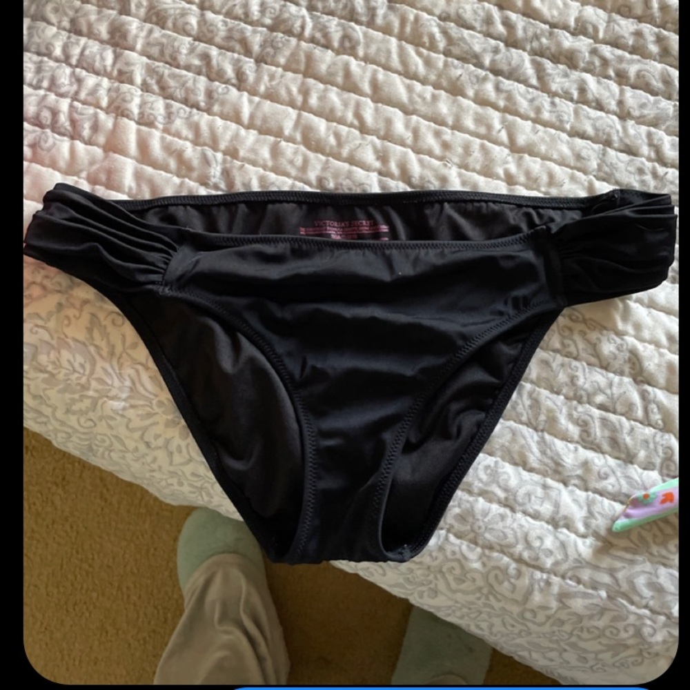 VS bikini bottoms